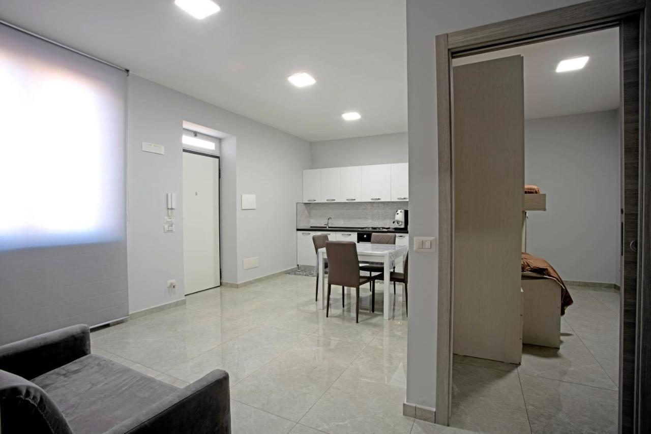 Giovi'S Apartments Castellammare di Stabia Eksteriør billede