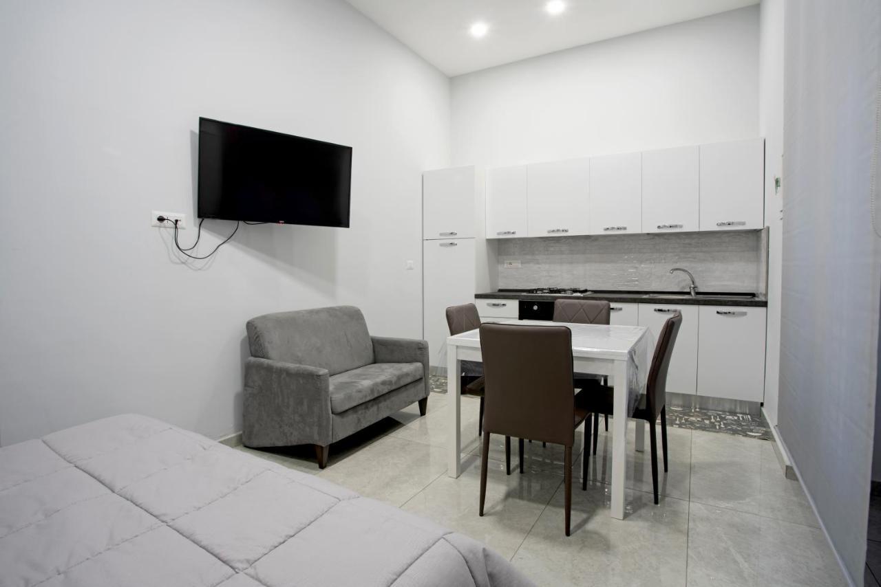 Giovi'S Apartments Castellammare di Stabia Eksteriør billede